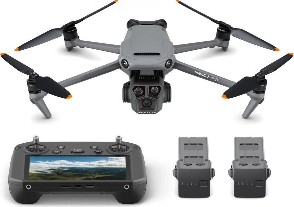 DJI Mavic 3 Pro Fly More Combo